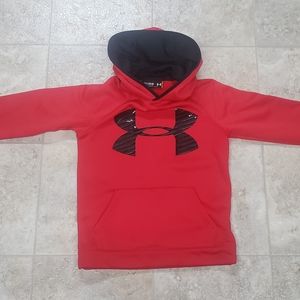 Under armour pull over